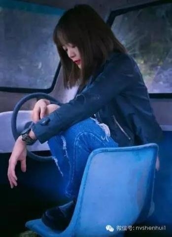 朋友圈美照真相:淚奔 全是體力活!