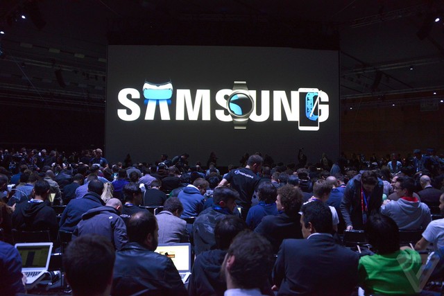 VR看展新時代 三星S7/S7 edge發(fā)布回顧