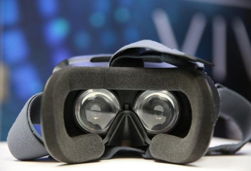 HTC Vive今天開啟預(yù)售6888元起 真的貴嗎？