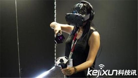 HTC vive史上最強？體驗極致虛擬現(xiàn)實！
