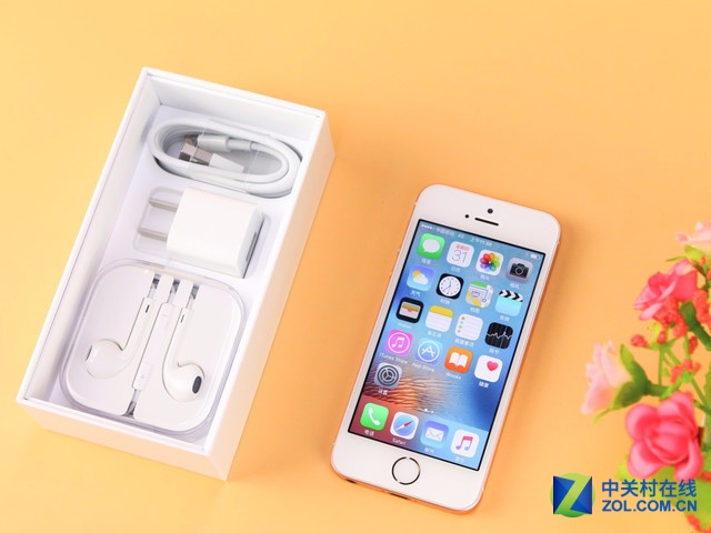 或?yàn)橛布?wèn)題 蘋果iPhone SE藍(lán)牙信號(hào)弱 