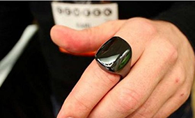 智能指環(huán)能求救 求救指環(huán)危險(xiǎn)時(shí)刻能救你一命!