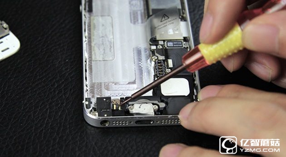 蘋果手機(jī)怎么換電池？iPhone5更換電池圖文教程