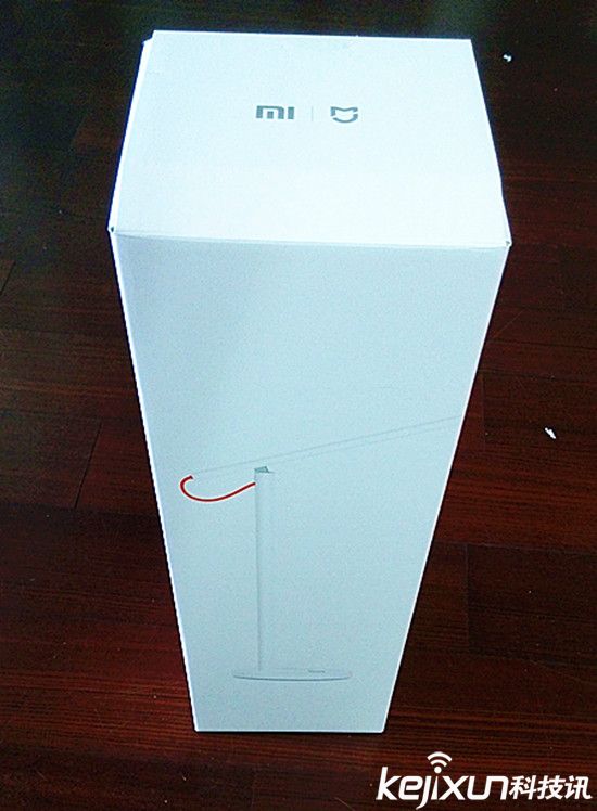 <a href=/tags/54-0.html target=_blank class=infotextkey>小米</a>米家臺燈體驗(yàn)評測：現(xiàn)代主義智能臺燈