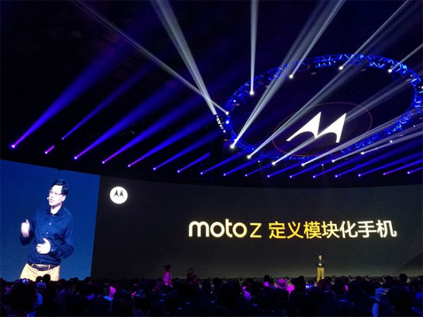 谷歌向左聯(lián)想向右 Moto Z模塊化手機(jī)路在何方？