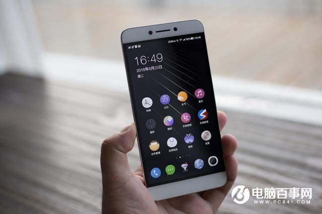 酷派Cool1和榮耀V8哪個(gè)好?榮耀V8與酷派Cool1對比評(píng)測