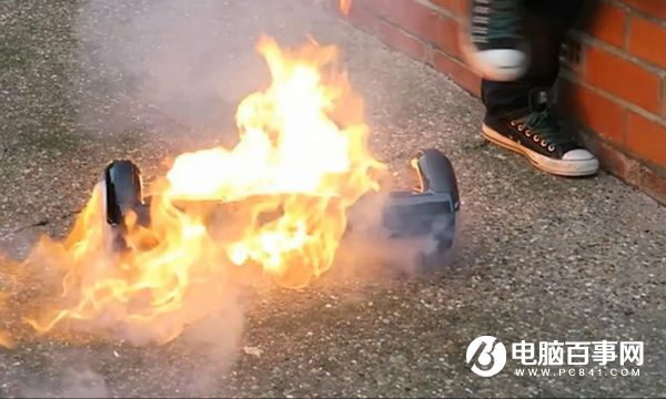 曾風靡全球的平衡車 正因安全問題屢遭“封殺”