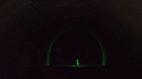 夜跑不炫酷怎么行！這雙熒光鞋子讓你炫起來