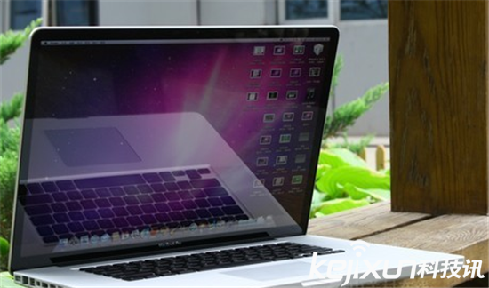 新款MacBook Pro續(xù)航時間惹爭議 只能續(xù)航3小時！
