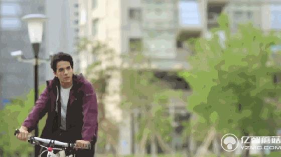 以前我也是不相信會有人做這么蛋疼的衣服