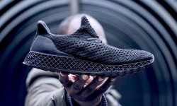 阿迪達斯首款3D Runner打印跑鞋上市