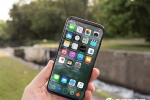 國產(chǎn)iPhone 8真機上手視頻曝光：背部指紋