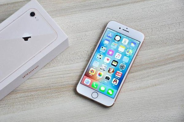 一臺(tái)iPhone正常能用幾年 iPhone手機(jī)能用多久？