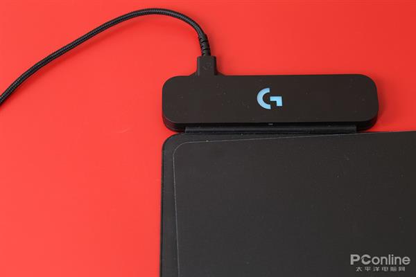 無線充電鼠標真的好用？三大廠商千元級無線充電鼠標對比