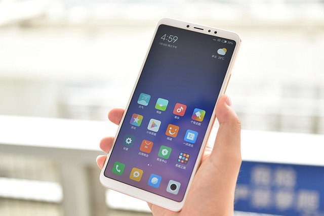 小米Max3和榮耀Note10哪個(gè)好 榮耀note10對(duì)比小米max3區(qū)別