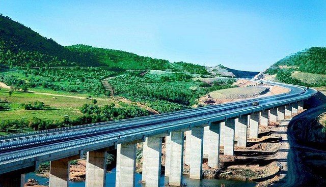 為什么中國(guó)高速公路一直收費(fèi)，美國(guó)高速卻大規(guī)模免費(fèi)？
