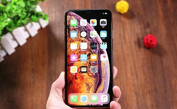 蘋(píng)果iPhone XR更換屏幕和電池維修價(jià)格出爐 真的修不起！