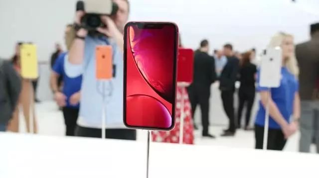 新iPhone支持5G暫時沒戲？iPhone體驗5G網絡比Android多等一年？