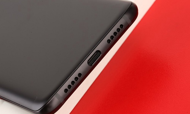 一加6T和OPPO R17哪個好？一加6T和OPPO R17區(qū)別對比
